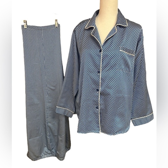 Miss Elaine Blue & White Silky Feel Cotton/Polyester Pajama Set Buttondown L - Picture 1 of 14